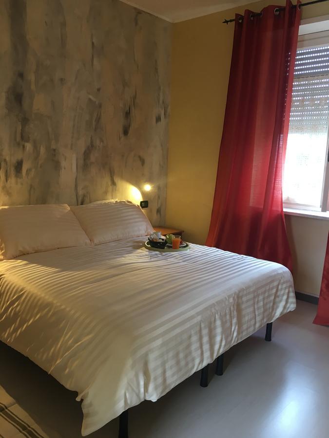 B & B La Guesthouse 포이리노 외부 사진