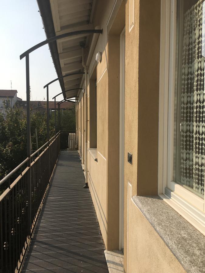 B & B La Guesthouse 포이리노 외부 사진